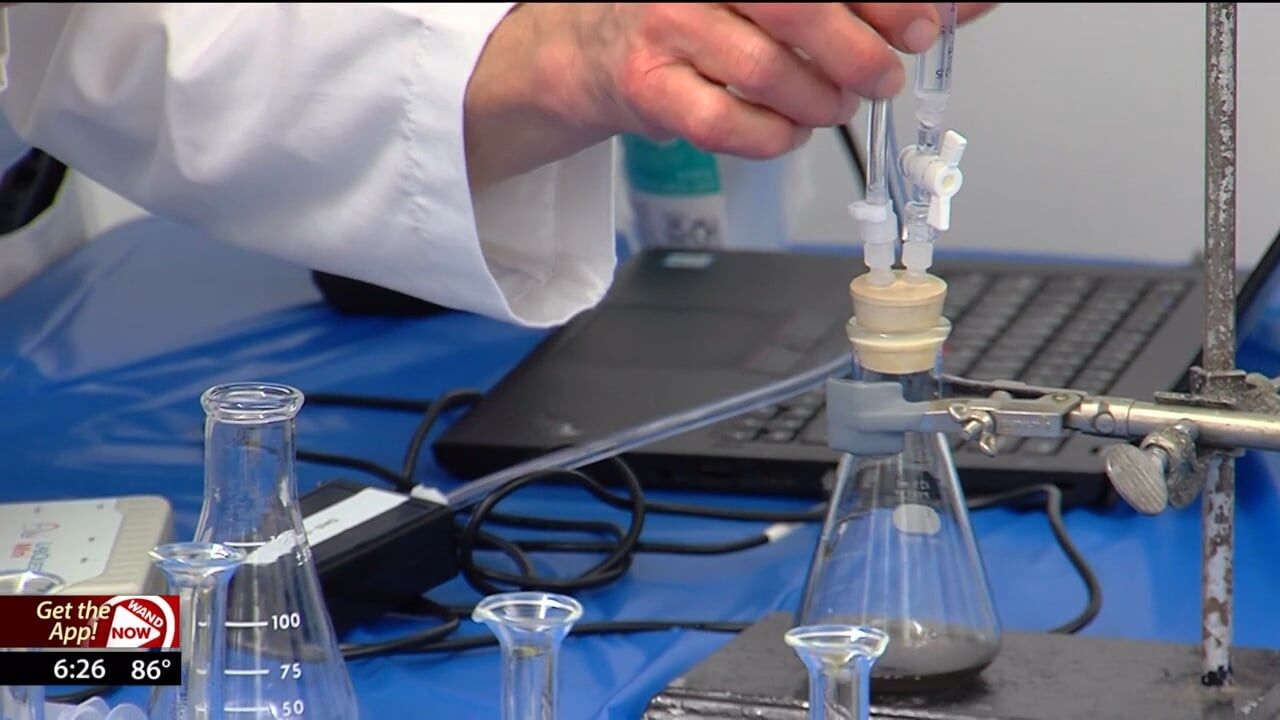 STEM Minute | Fly Girls Food Chemistry STEAM Camp